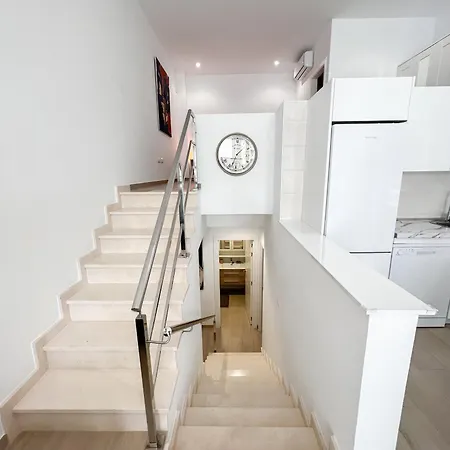 アパート Cozy And Modern Family Flat Carihuela トレモリノス