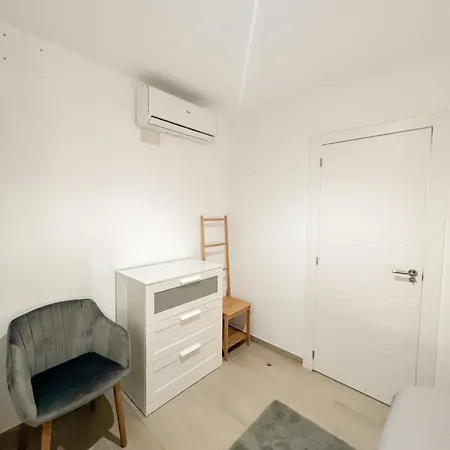 Cozy And Modern Family Flat Carihuela トレモリノス