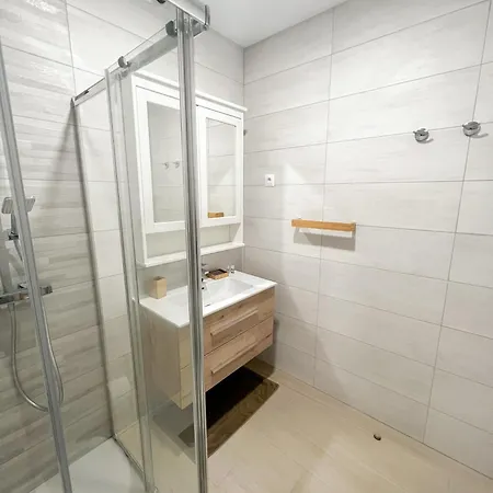 Cozy And Modern Family Flat Carihuela * トレモリノス