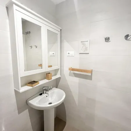 Cozy And Modern Family Flat Carihuela *