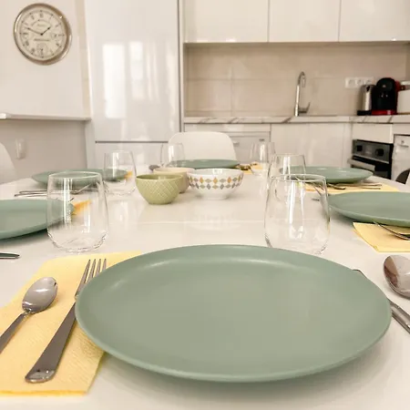 Cozy And Modern Family Flat Carihuela