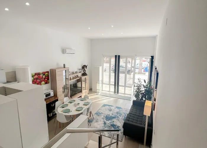 Cozy And Modern Family Flat Carihuela Appartement Torremolinos