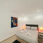Cozy And Modern Family Flat Carihuela