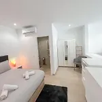 Cozy And Modern Family Flat Carihuela * Торремолінос