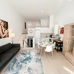 Апартаменти Cozy And Modern Family Flat Carihuela Торремолінос