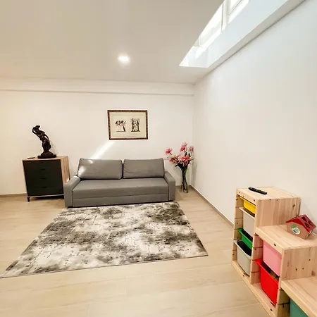Апартаменти Cozy And Modern Family Flat Carihuela