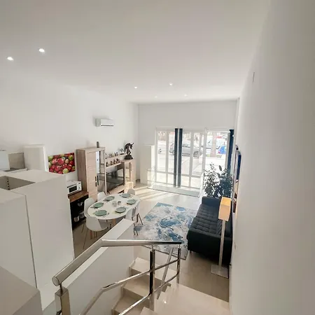 Cozy And Modern Family Flat Carihuela شقة توريمولينوس