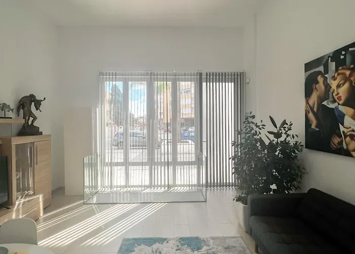 Cozy And Modern Family Flat Carihuela